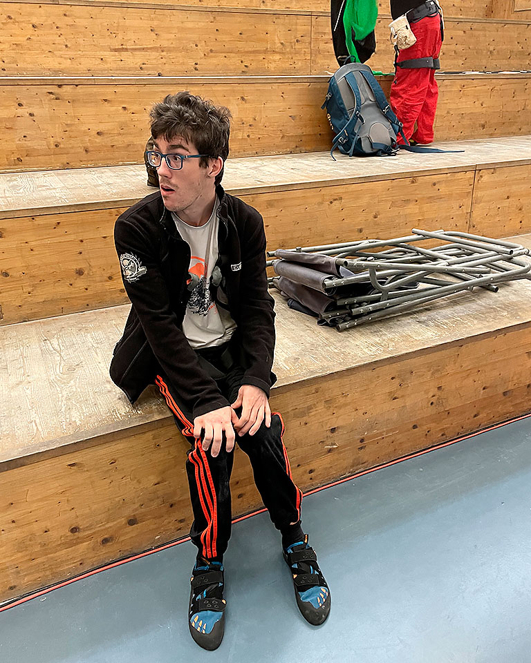 Actualité - Vitrine de l'atelier Argile - Fondation les Eglantines