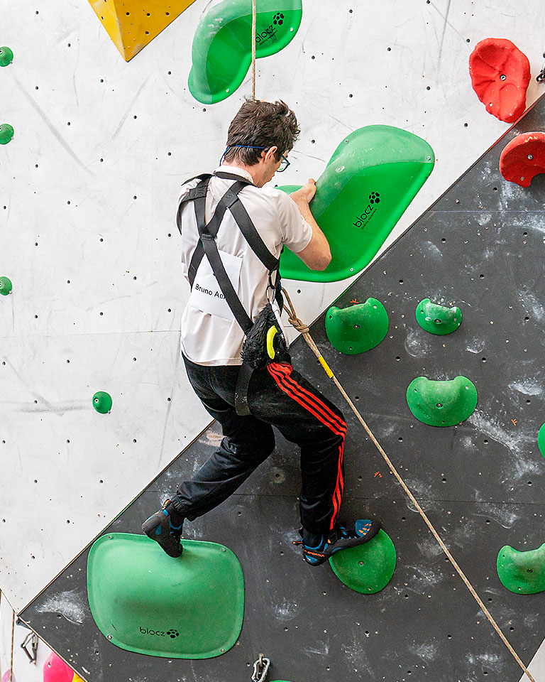 Actualité - Vitrine de l'atelier Argile - Fondation les Eglantines